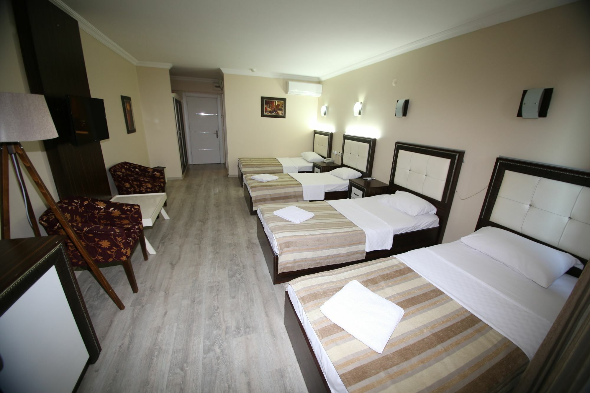 Konak Eurobest Otel イズミル エクステリア 写真